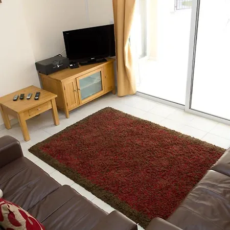 Apartment Kira Paralimni